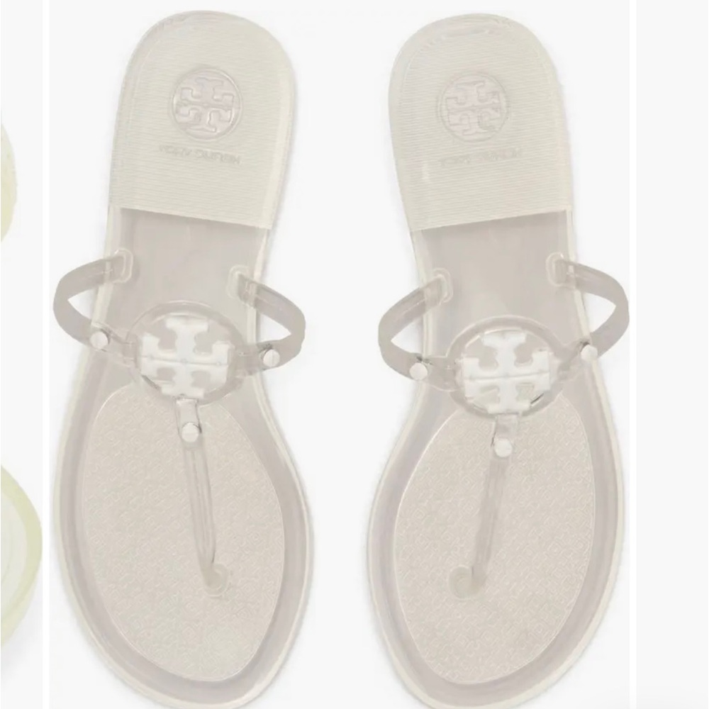 Tory Burch
Mini Miller Jelly Thong Sandal